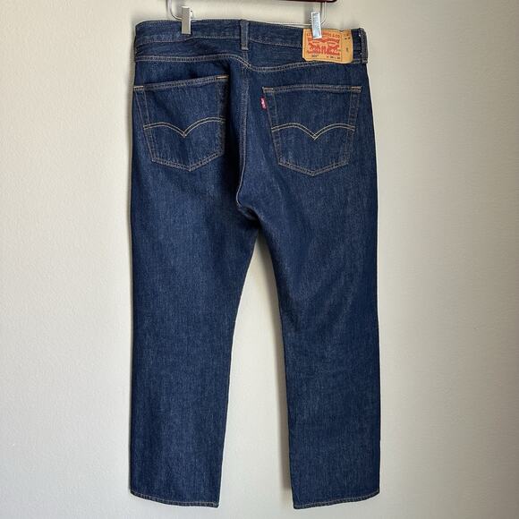 Levi's 501 Original Straight Fit Jeans Button Fly Dark Wash Size 36x30 - Picture 4 of 7